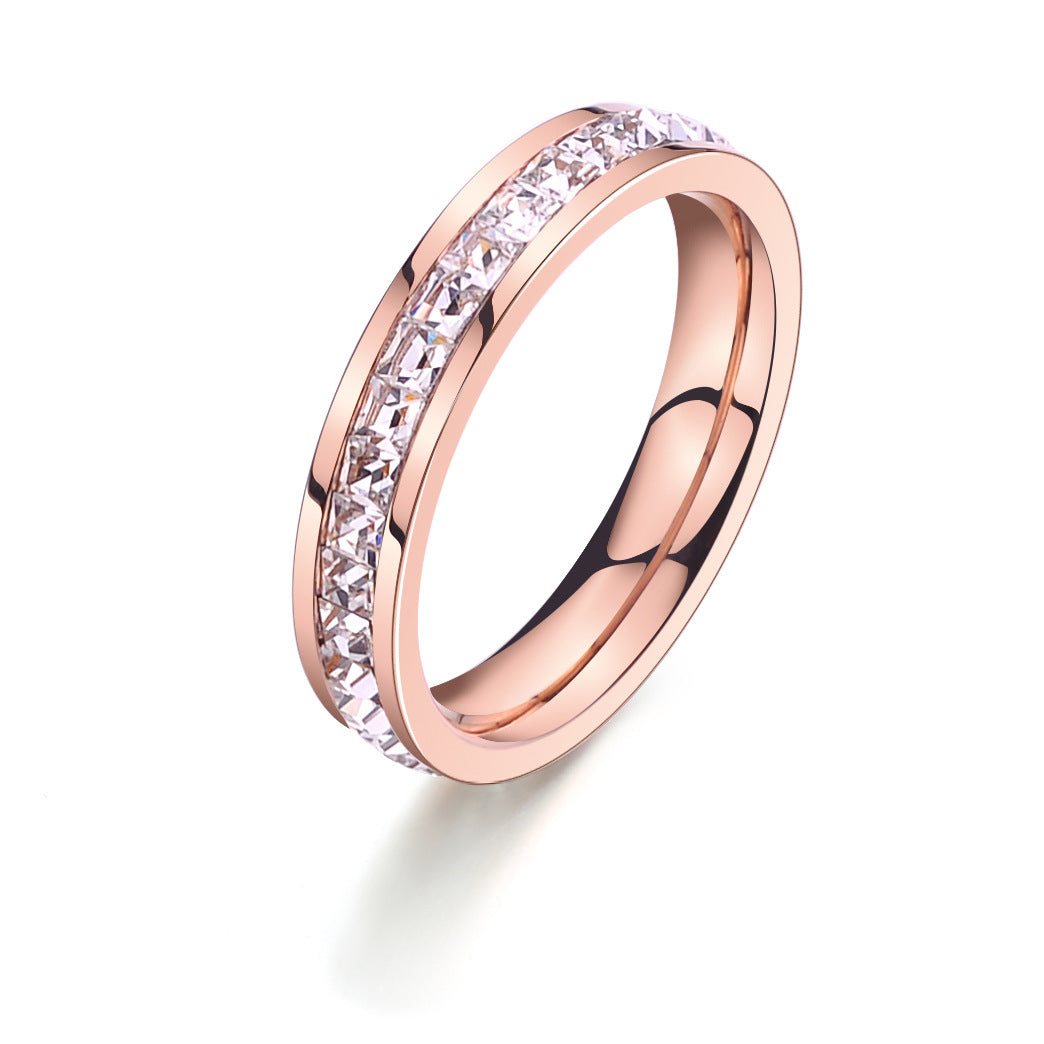 Eternal Elegance: Rose Gold-Plated Waterproof Ring