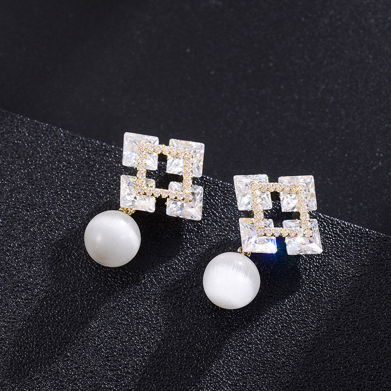 Timeless Allure: Classic Pearl Earrings