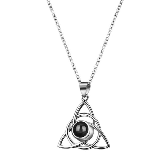 The triangle of Memoire: Unisex silver necklace with custom picture