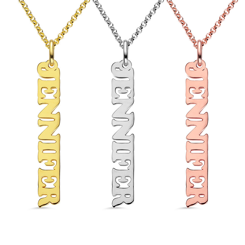 Gepersonaliseerde verticale naamketting